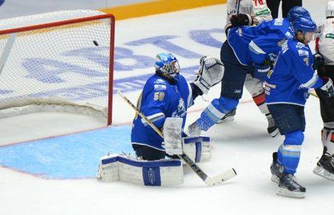 Фото с сайта hcbarys.kz