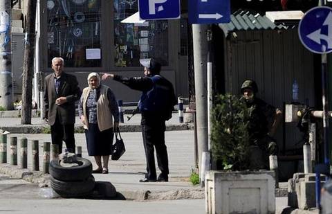 В Македонии объявлен траур по убитым террористами полицейским