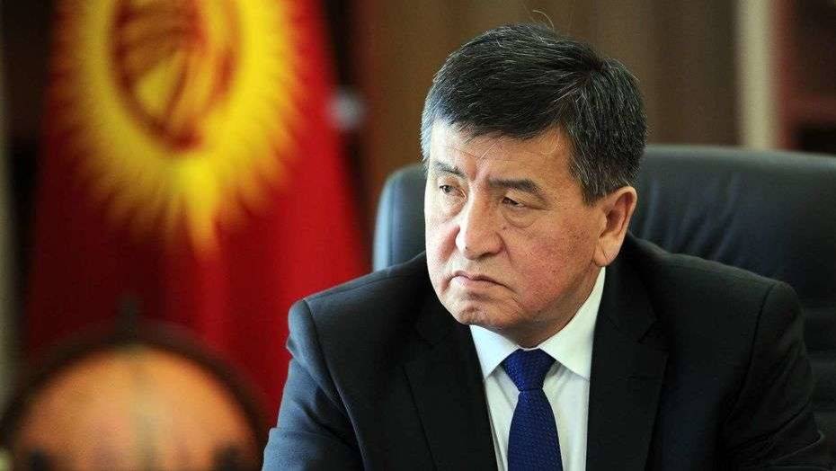 Президент Кыргызстана уволил главу Минздрава и вице-премьера за неэффективную борьбу с Covid-19