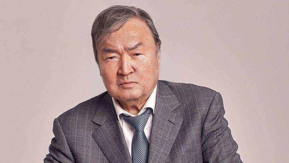Олжас Сулейменов: Я писатель и собираюсь только этим заниматься всю жизнь