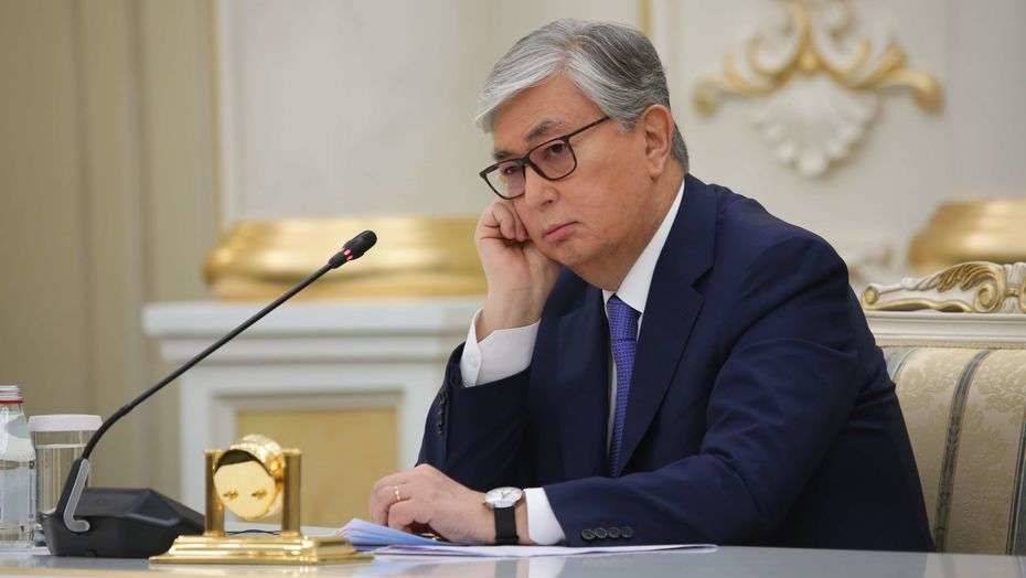 Токаев поздравил с профессиональным праздником казахстанских дипломатов