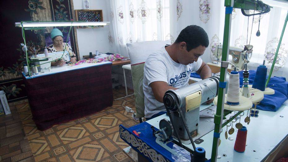 Түркіменстанның секс фильмдері Ересек қыз минет жасады