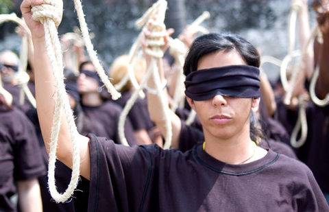 Фото с сайта amnesty.org.ru