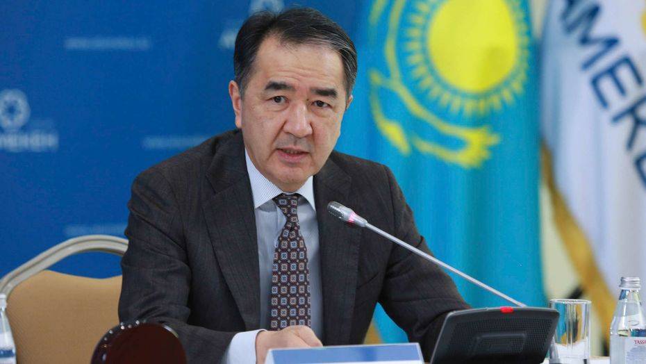 Сагинтаев о ГЧП: Акиматы выдают деньги из бюджета, а потом просят увеличить лимиты