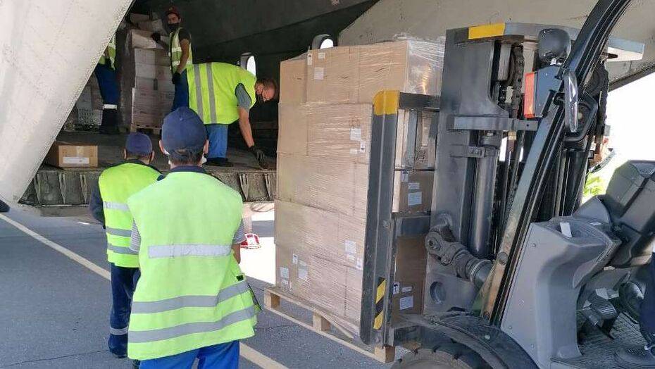 Ещё один самолёт с 16 тоннами лекарств от Covid-19 и пневмонии прибыл в Нур-Султан