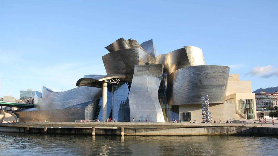 Музей Гуггенхайма в Бильбао