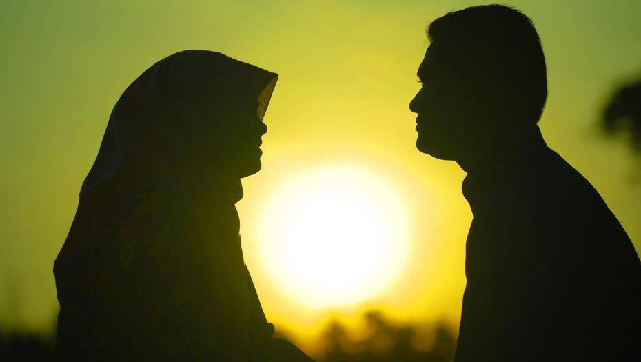 В Кыргызстане будут сажать имамов, заключающих браки с несовершеннолетними