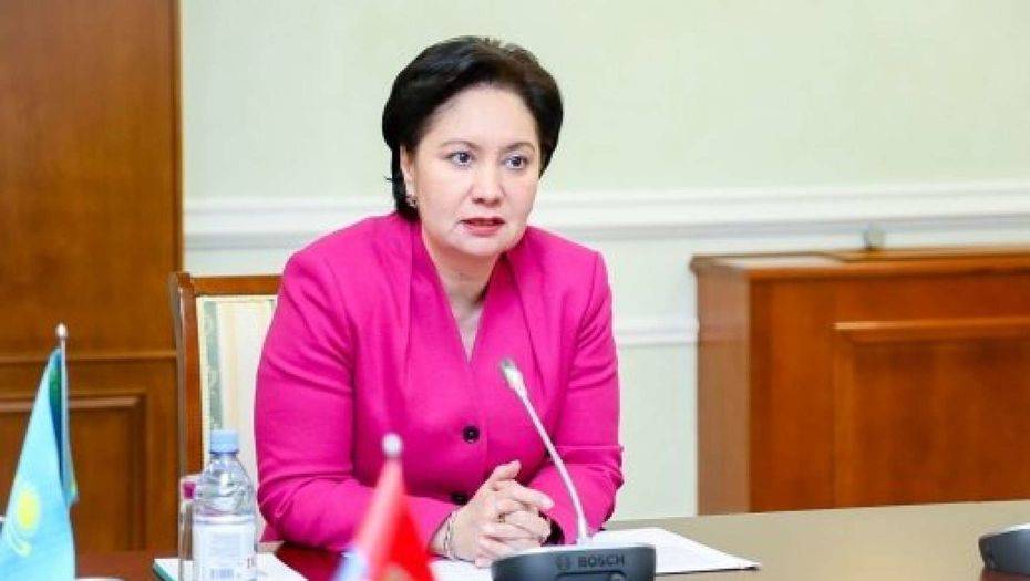 Ранние браки и разводы госсекретарь назвала основными проблемами общества в РК