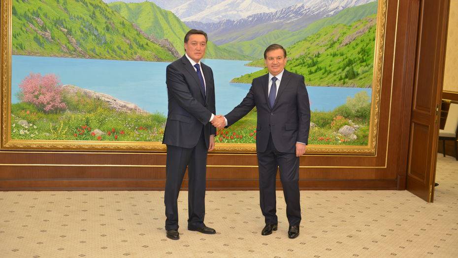 Аскар Мамин и Шавкат Мирзиёев договорились довести товарооборот до 5 млрд долларов