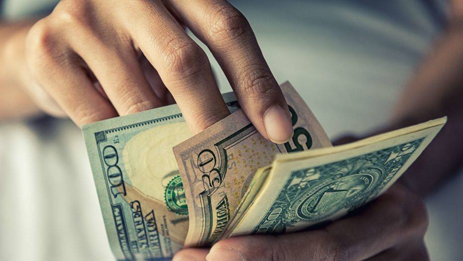 На сайте shutterstock.com