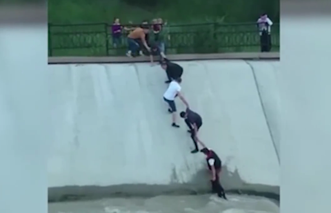 Скриншот видео