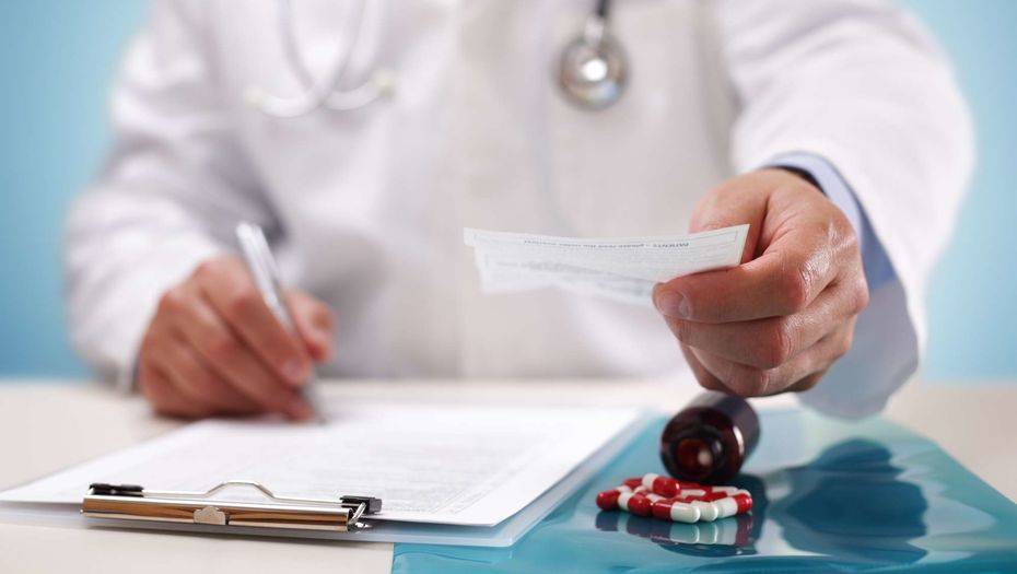 Минздрав объяснил свой запрет на посещение врачей представителями фармкоманий