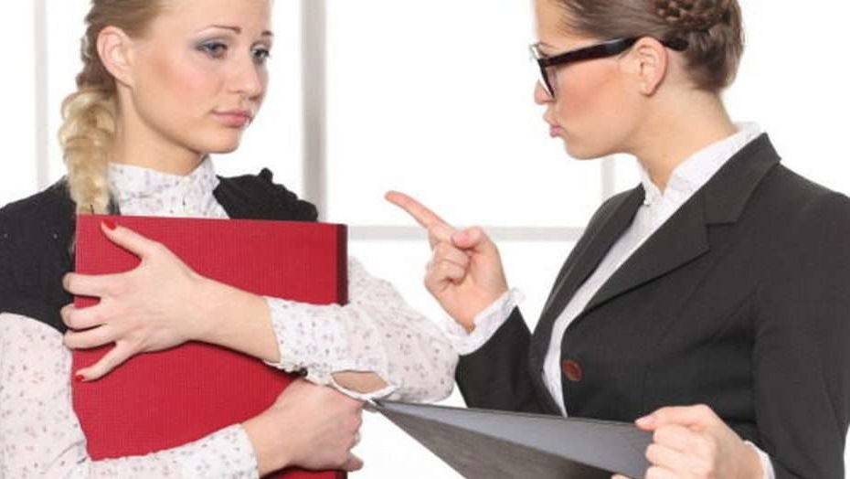 Отстранённый по жалобе учителей директор восстановилась через суд в Костанайской области