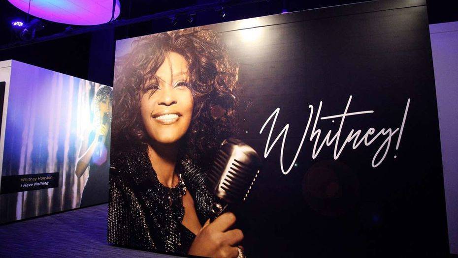 Фото с сайта whitneyhouston.com