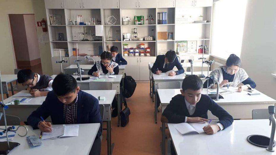 Фото с сайта obrazovanie.bukhar-zhirau.kz