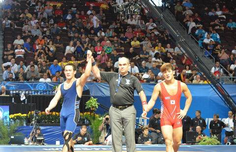 Фото с сайта wrestling.kz