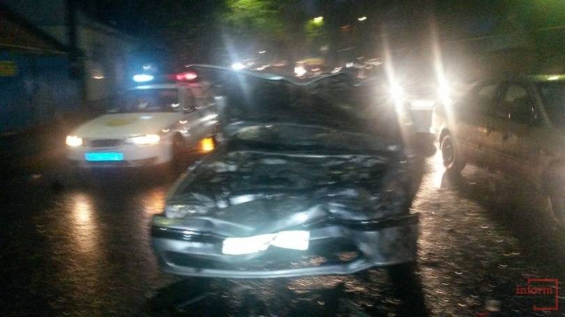 "Митсубиши Галант" вызвал ДТП совершая разворот в неположенном месте