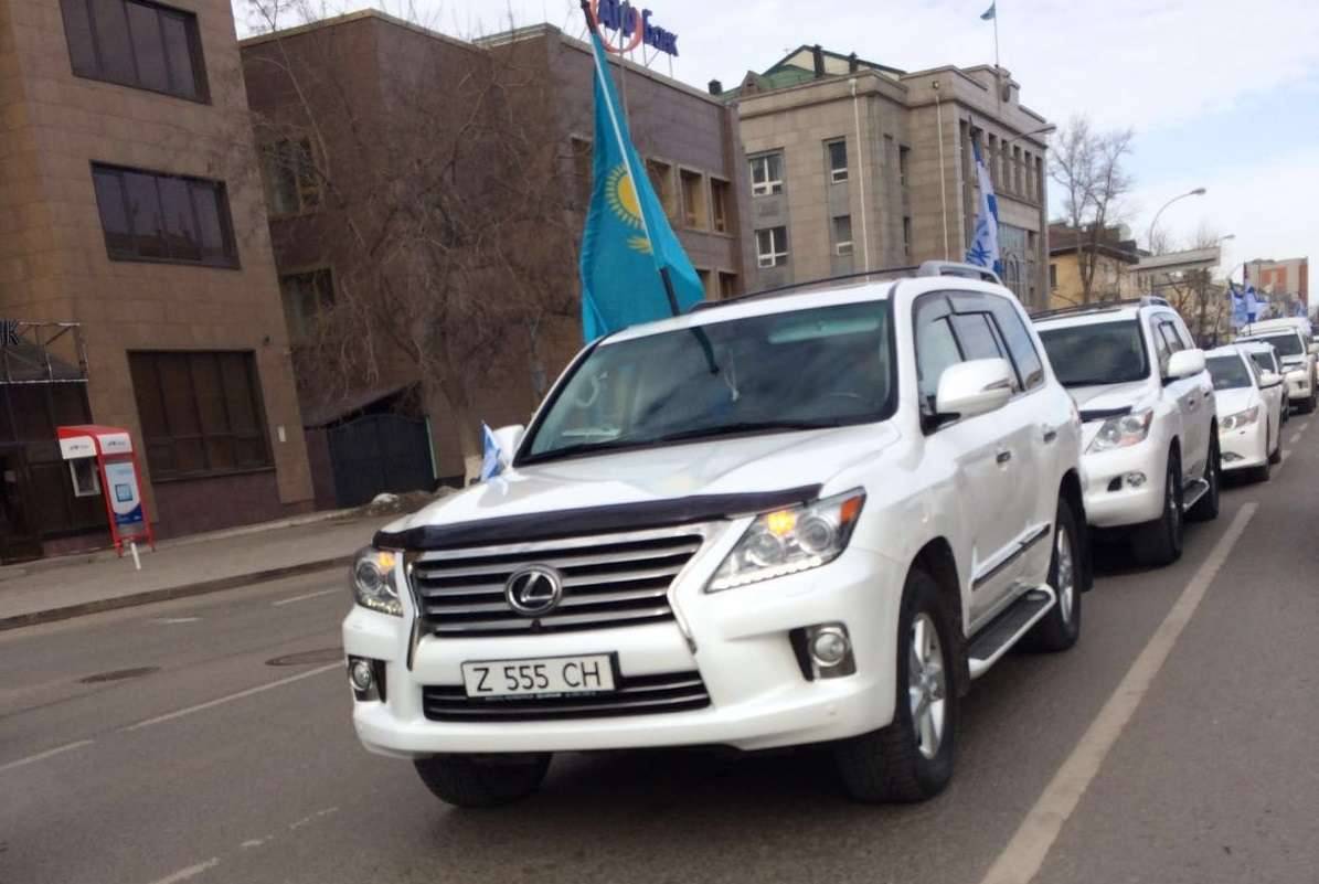 Автопробег прошёл в трёх городах Казахстана