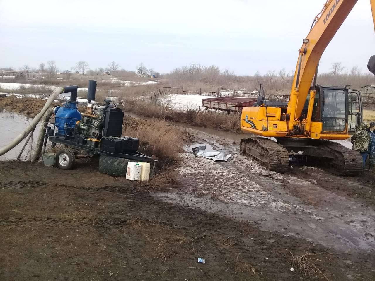 Переливы через дороги в СКО