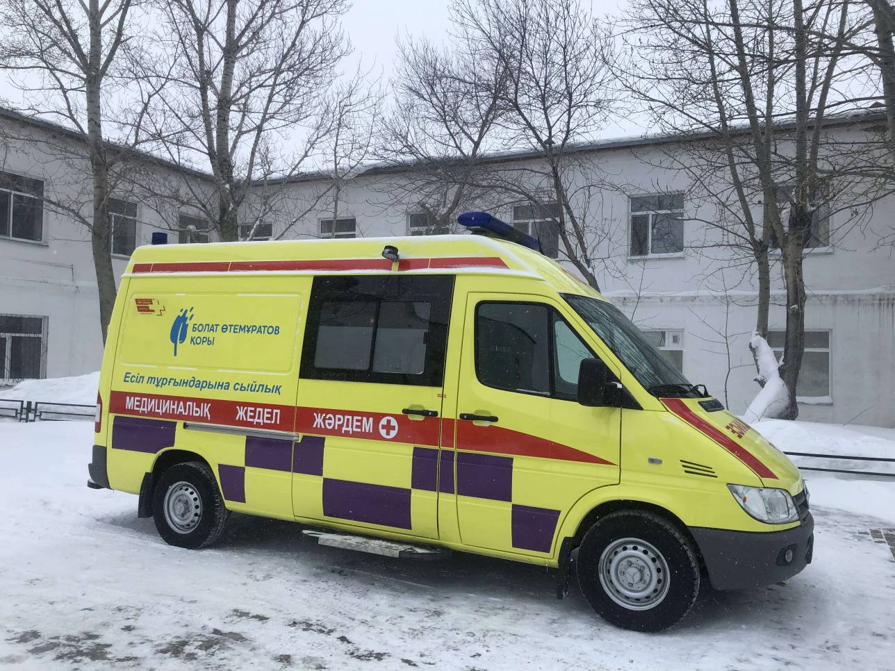 Новый реанимобиль Есильской районной больницы