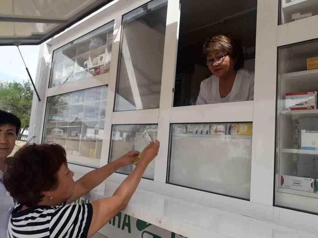 Передвижные аптеки работают в Карагандинской области