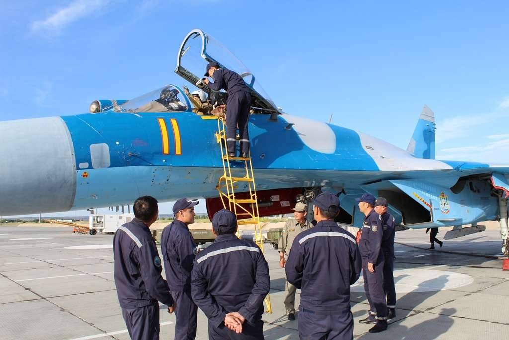 СУ-27 совершил аварийную посадку в 2016 году