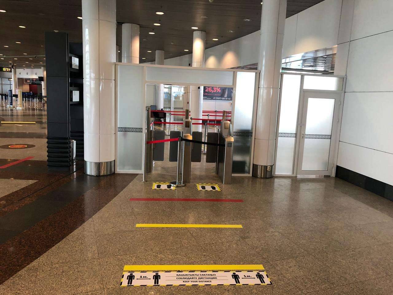 Аэровокзал готовят к приёму пассажиров