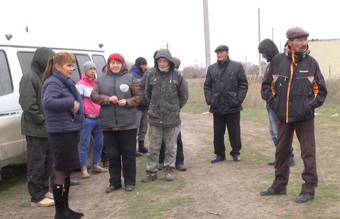 Взволнованные жители мкр "Оскен" 