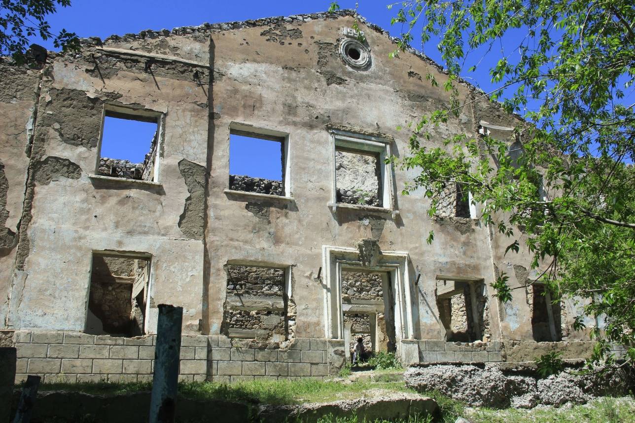 Талай түлекке үлкен өмірге жолдама берген Байжансай орта мектебі