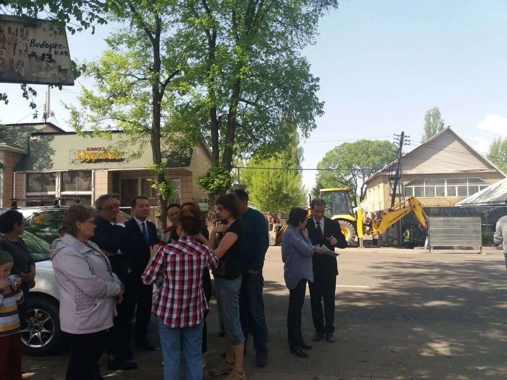 Жители домов, назначенных под снос