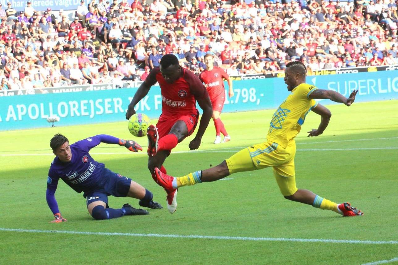 Матч "Мидтьюлланд" - "Астана"