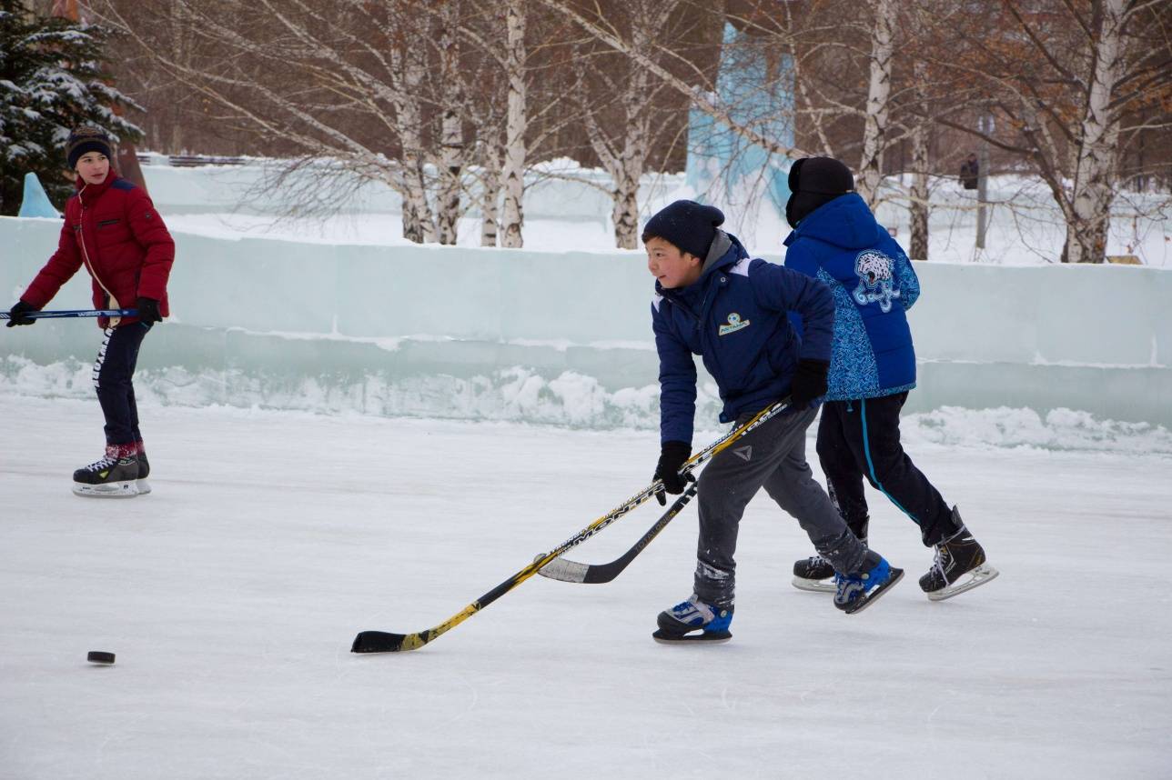 Каток в парке Жерұйық