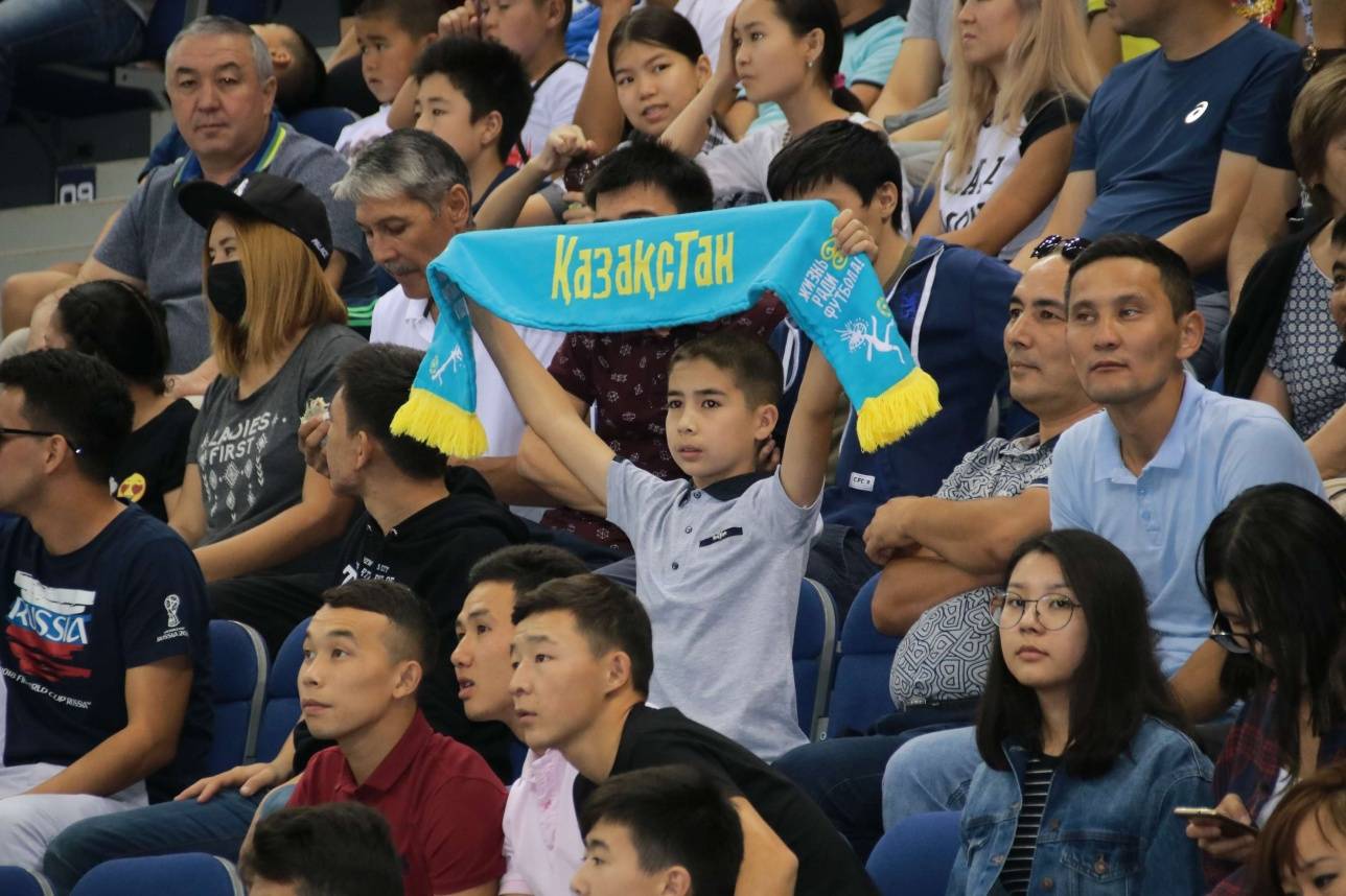 Жители и гости южной столицы почти до отказа забили Almaty Arena