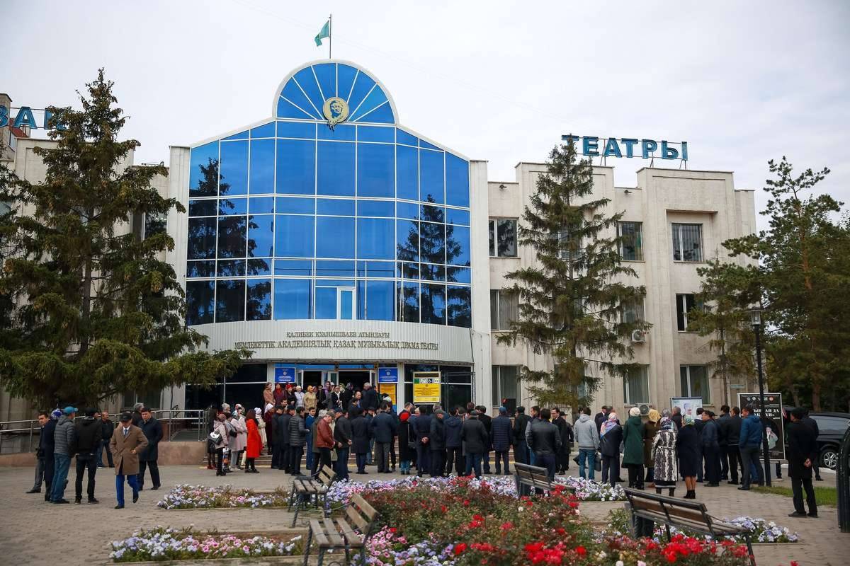 В Астане простились с Болатом Байкадамовым