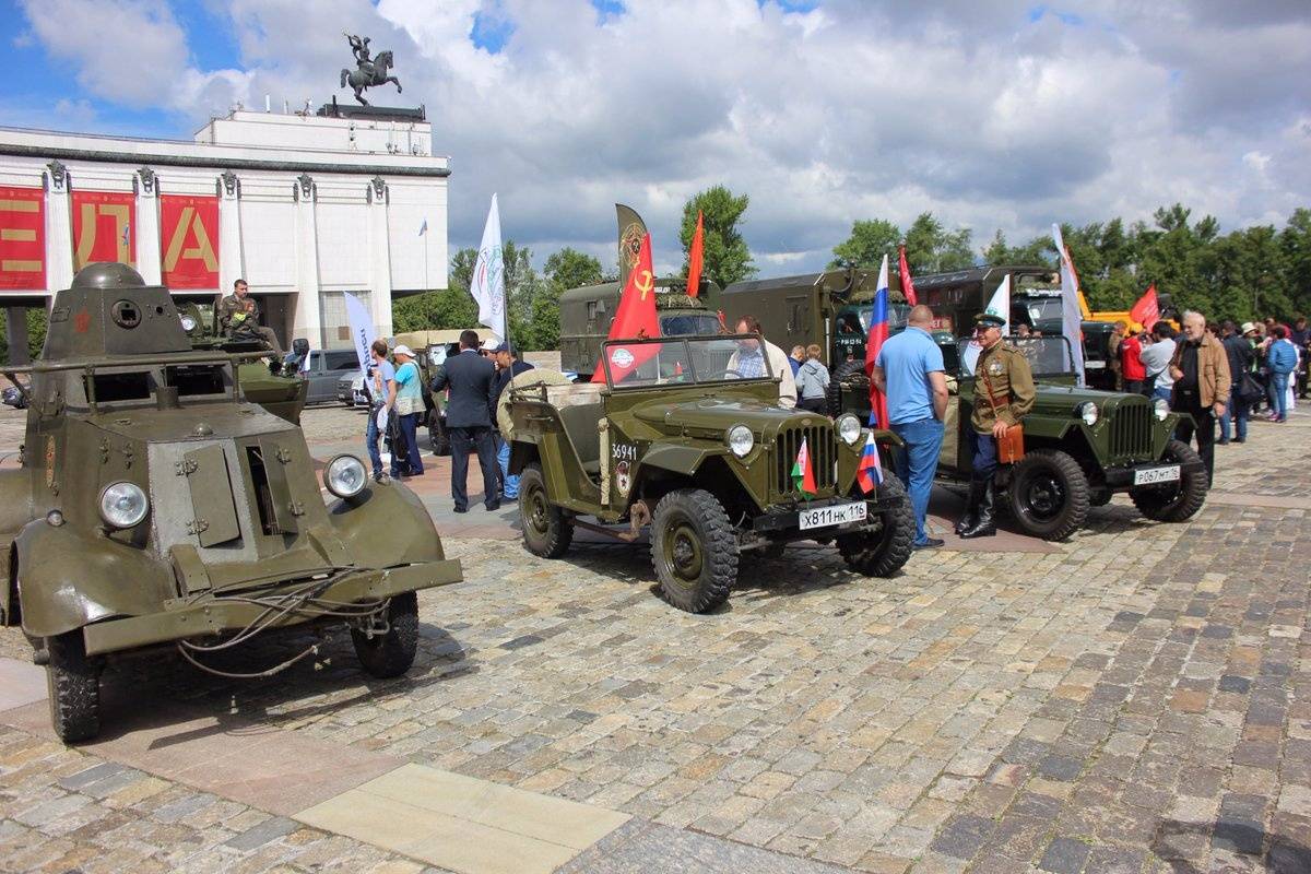 60 человек отправилось в пробег по местам боевой славы Красной Армии в годы ВОВ