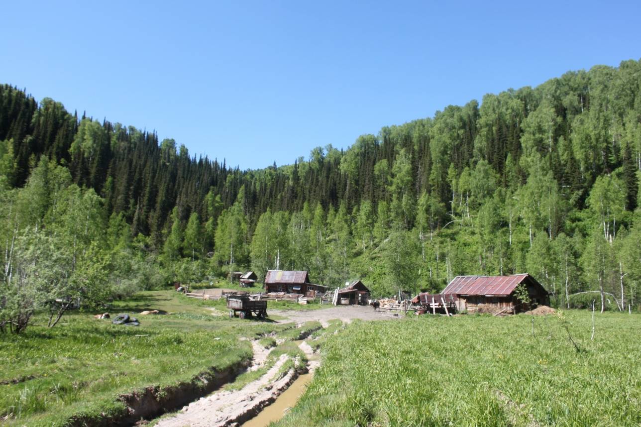 Первые поселенцы основали несколько деревень