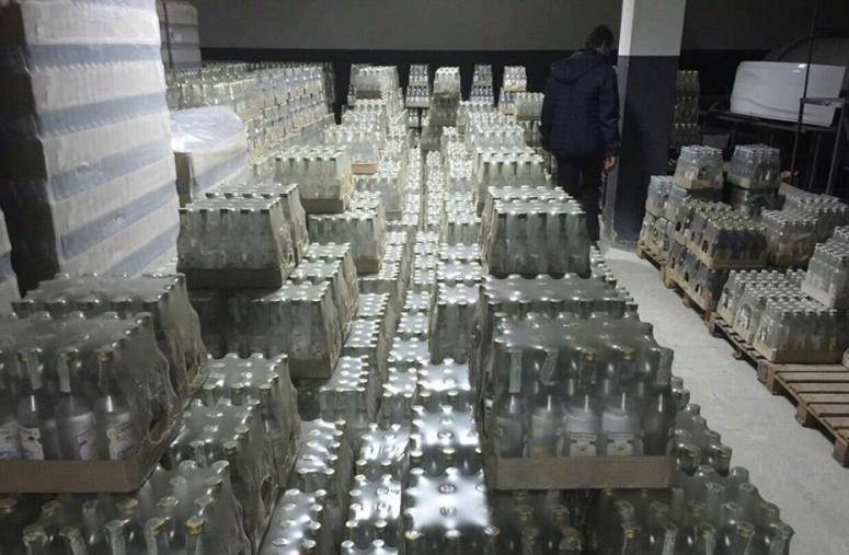 Подпольный алкогольный цех