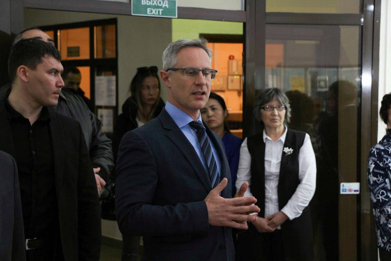 посол Государства Израиль в РК Михаэль Бродский