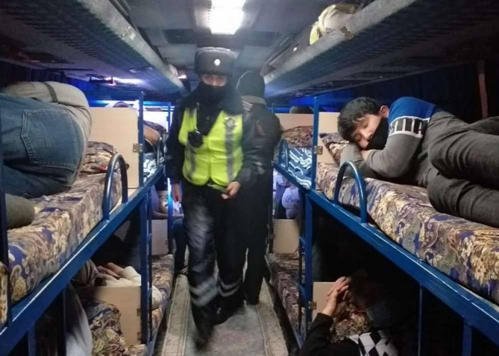 В автобусе было установлено 28 кроватей