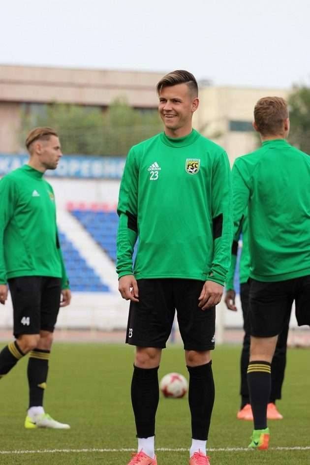 Эгон Вух на тренировке в Казахстане