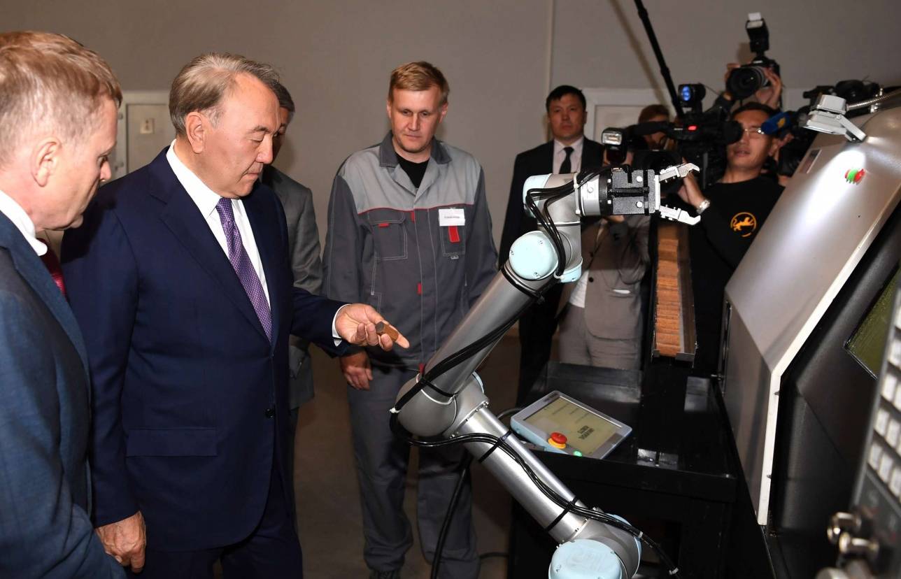 Президент на предприятии в Усть-Каменогорске