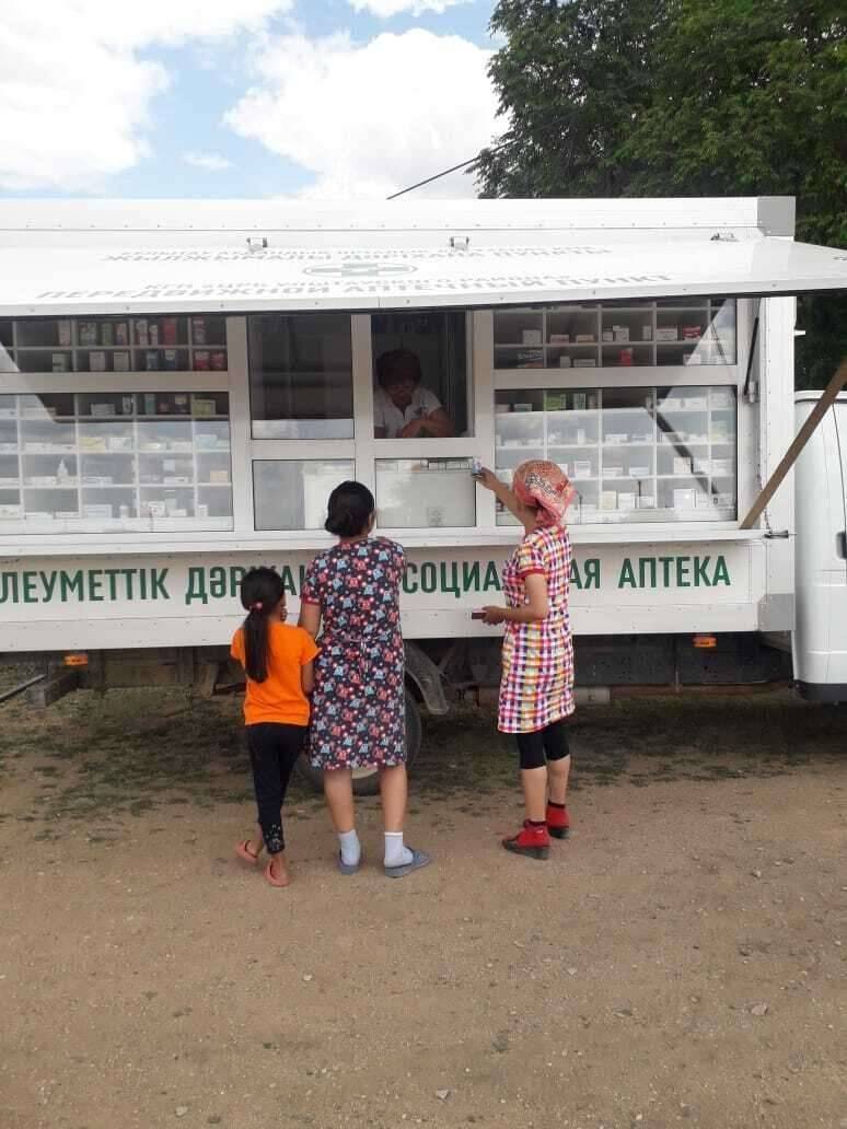 Аптеки привозят все необходимые лекарства