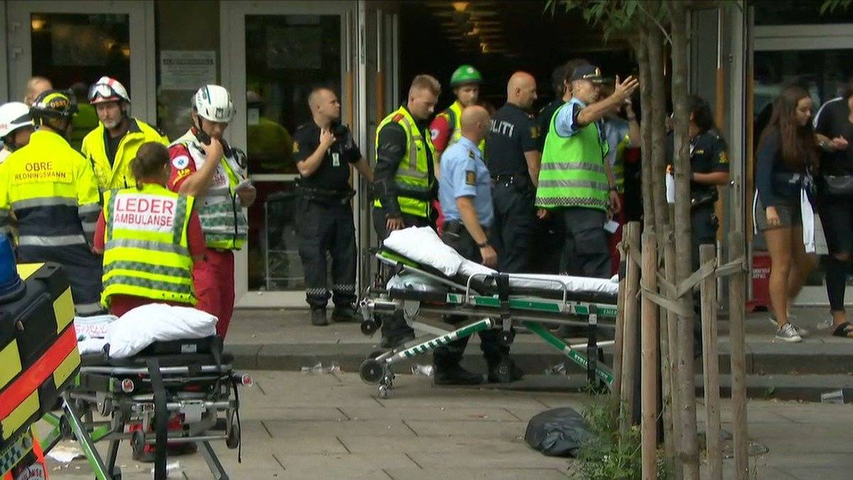 После обрушения крыши здание оцепили