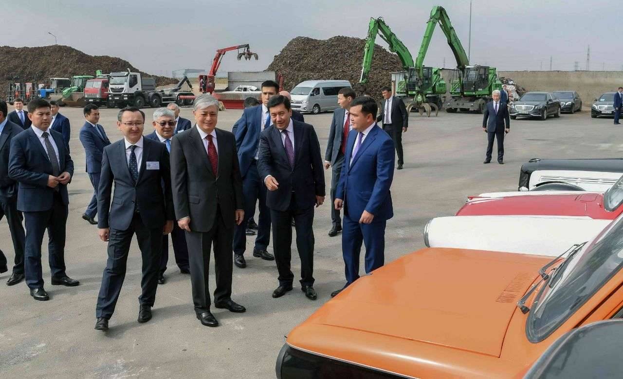 Президент на заводе