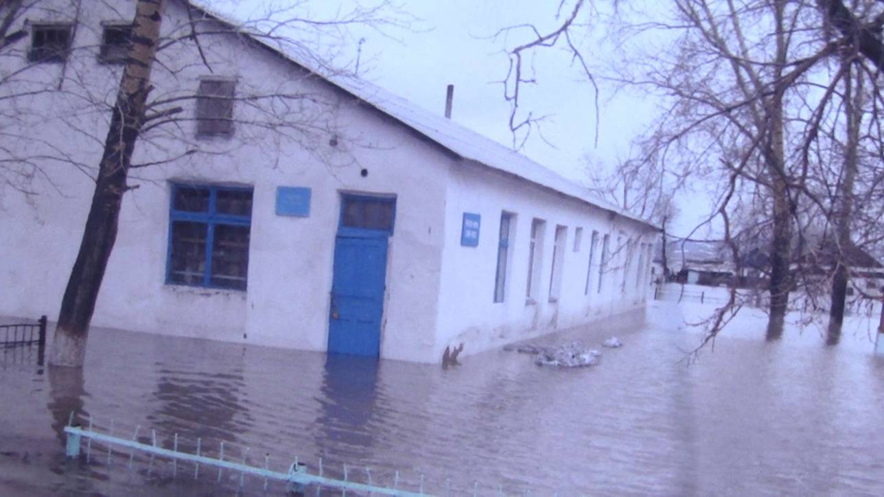 Школу в Кызылжаре затопило в 2015 году