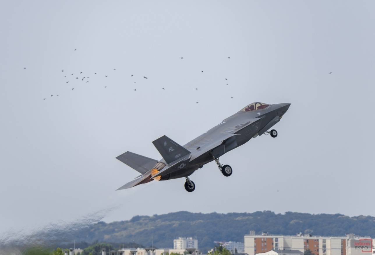  Lockheed Martin F-35 Lightning II