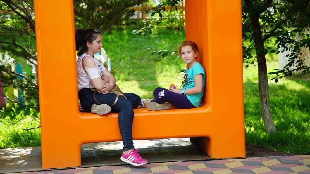 Новые скамейки появились на Арбате