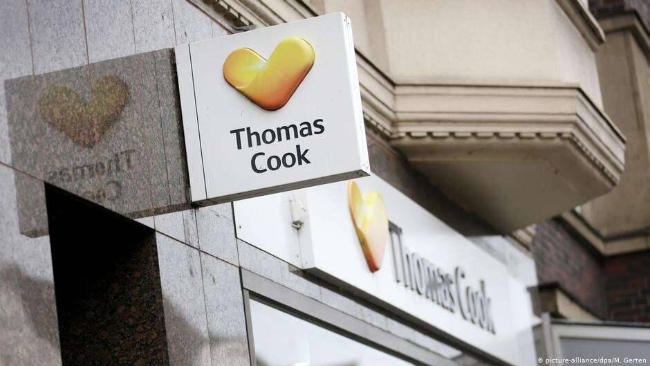 Логотип компании Thomas Cook на здании офиса в Дюссельдорфе