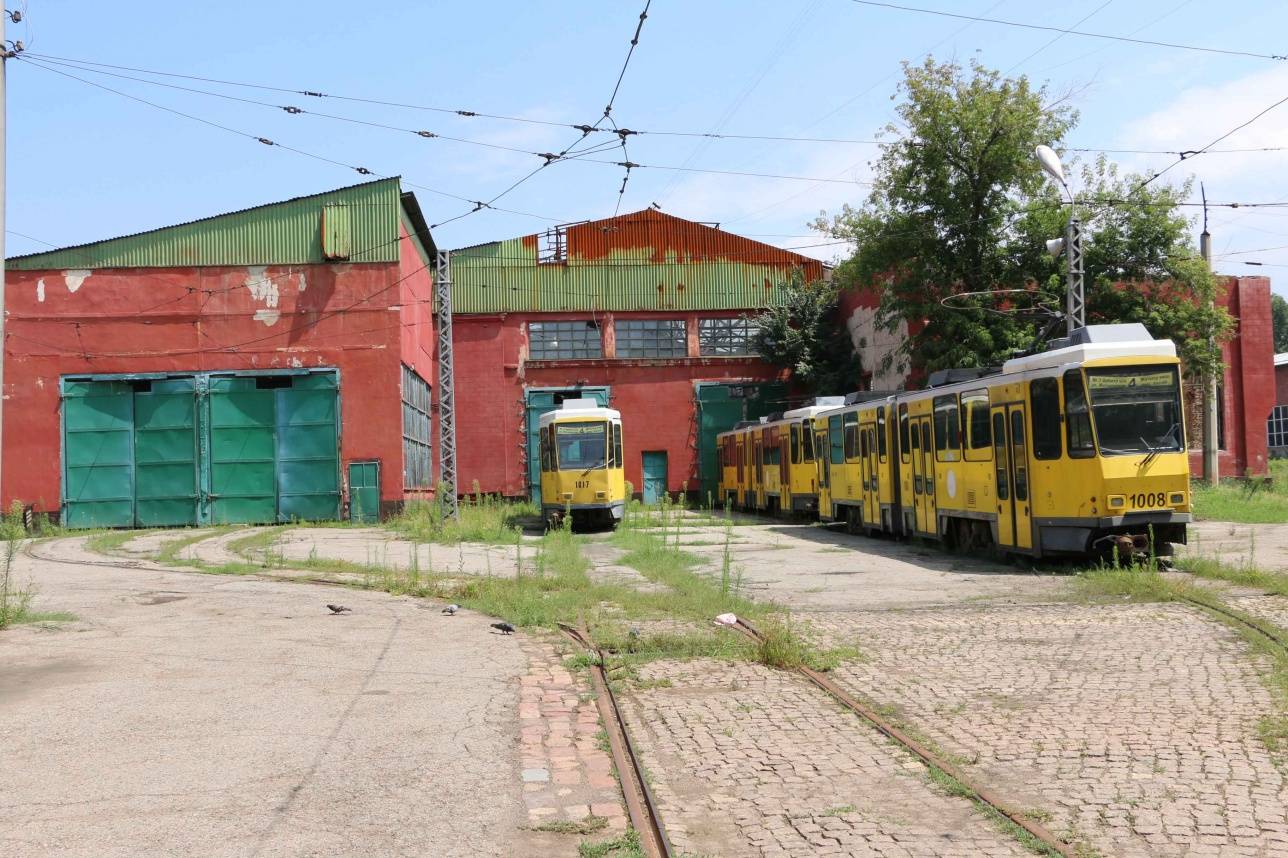 Алматинцы решат, что построить на месте трамвайного депо