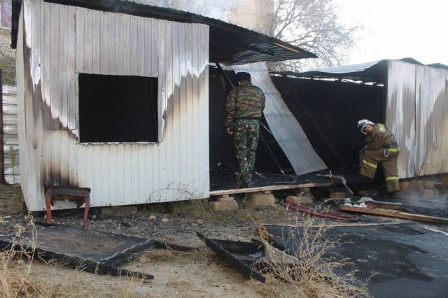 Потушить пожар удалось за 10 минут